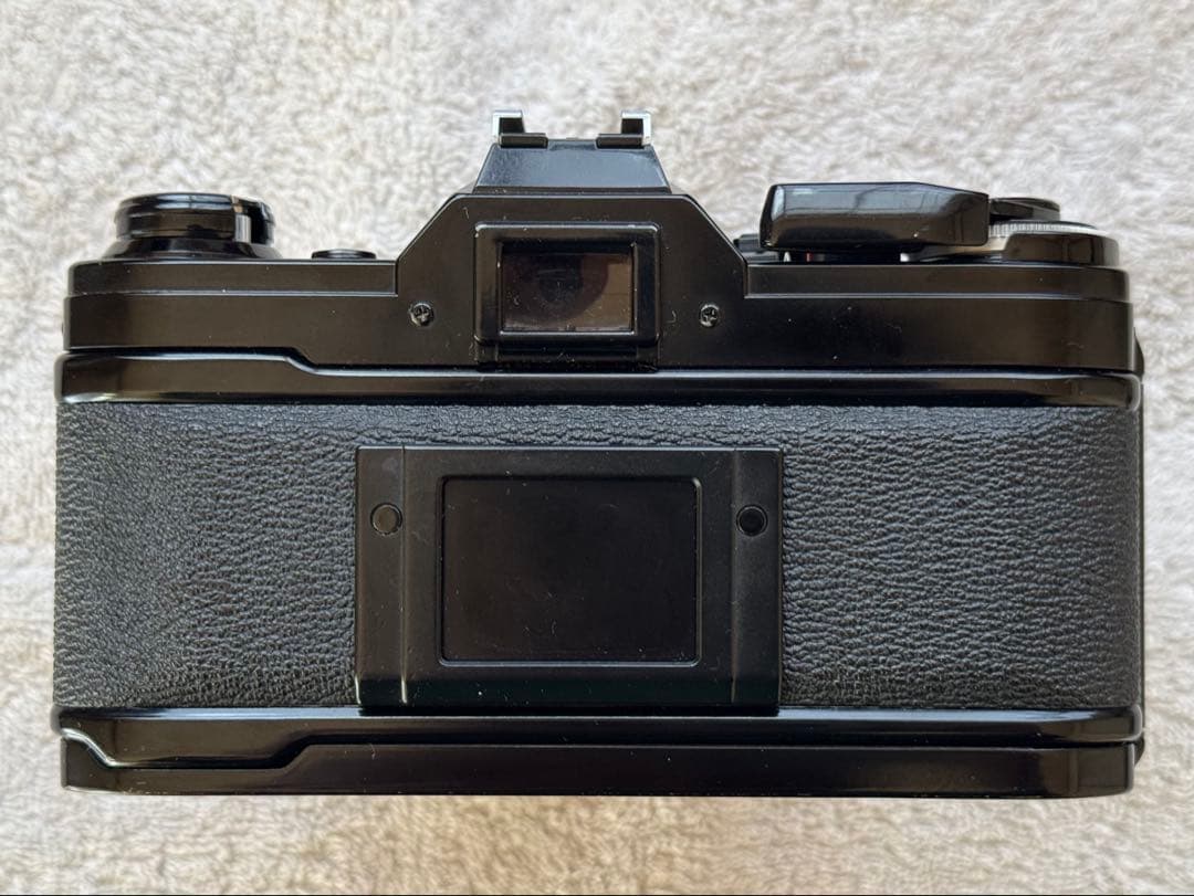 【美品・稼働】キャノンAE-1ブラックFD50mmF1.4付