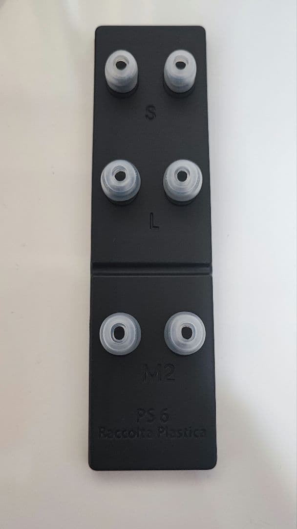 【完品＋純正予備セット】Soundcore Liberty 4 保護ケース付