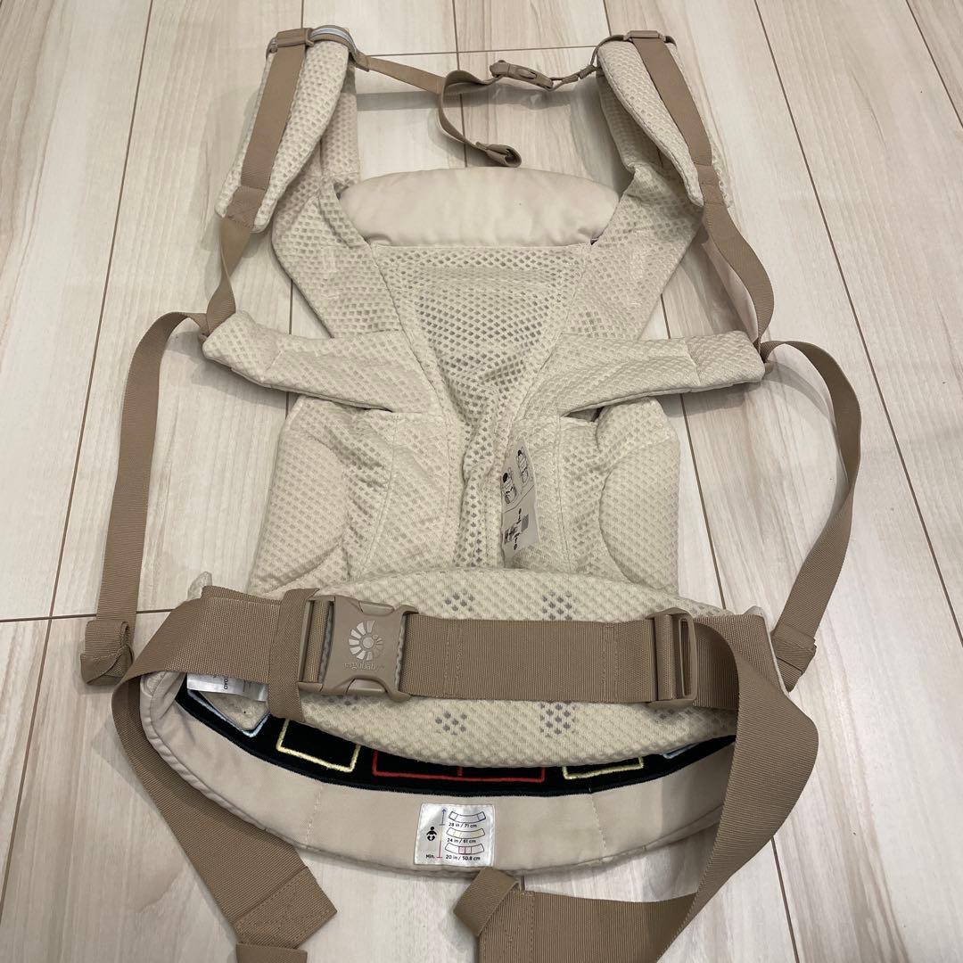 ergobaby オムニブリーズ　ナチュラルベージュ 抱っこ紐