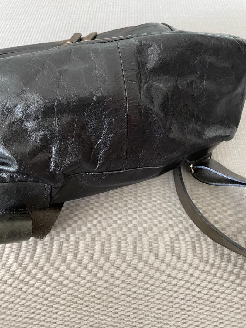 美品 m0851 BP73 本革バックパック 黒 通勤 通学 A4収納