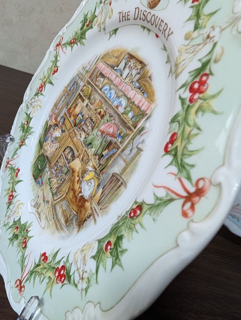 ロイヤルドルトン　ブランブリーヘッジ THE DISCOVERY 等３枚セット