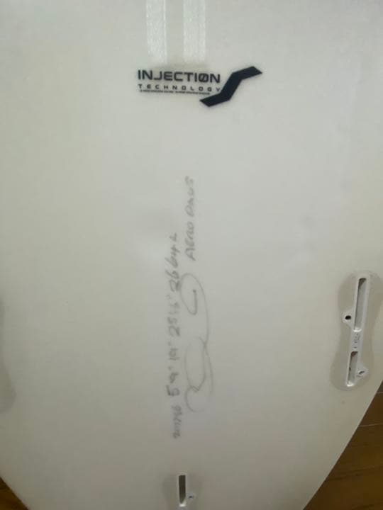 サーフボード　5.7