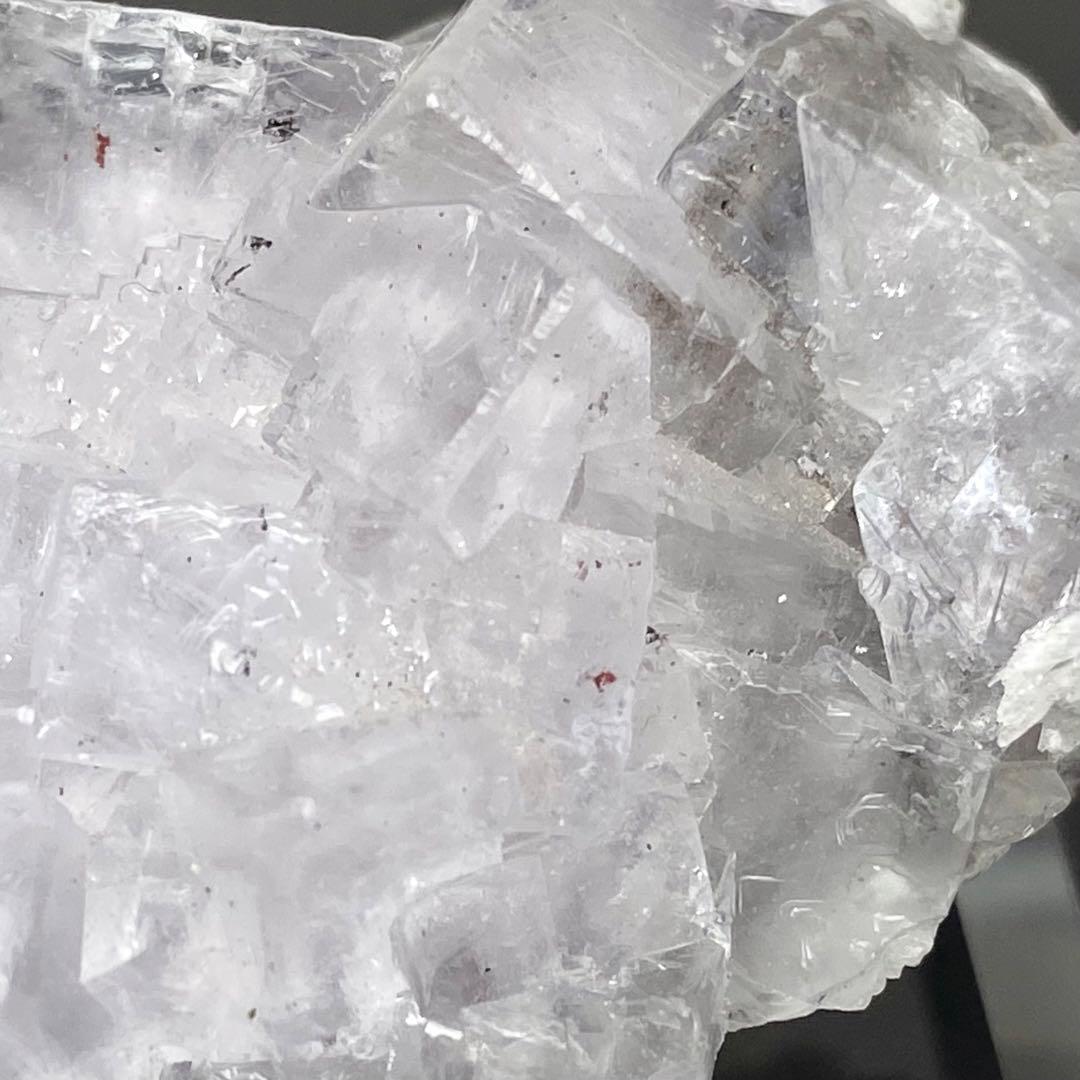 フローライト　辰砂入り　エミリオ鉱山　スペイン　鉱物標本　原石　天然石　ストーン