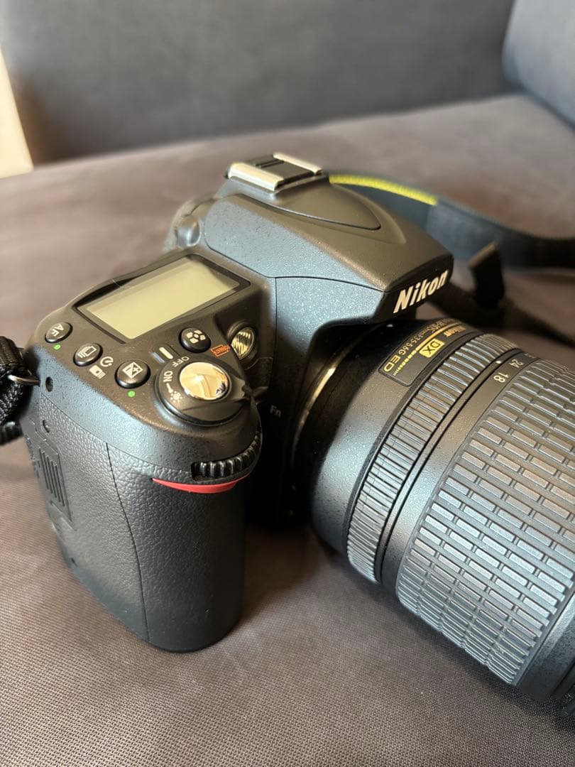 Nikon D90 デジタル一眼レフカメラ レンズ付き