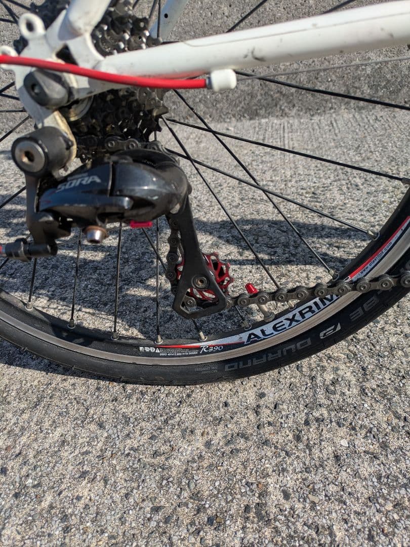 ブルーノ ミニベロ 20インチ ホワイト/レッド