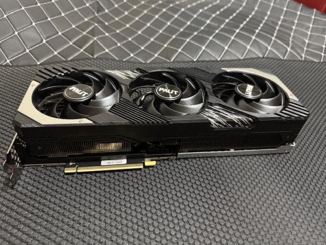グラフィックボード・グラボ・ビデオカード PALiT GeForce RTX4070Ti(12GB)