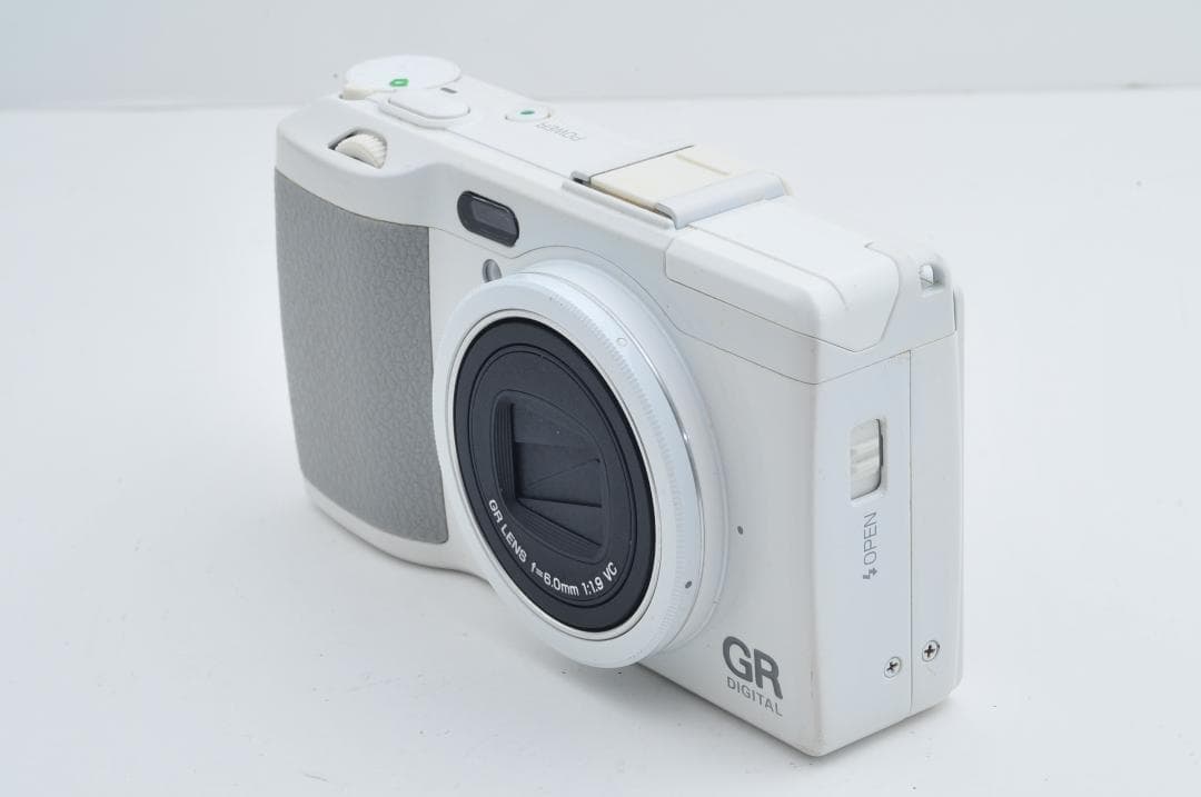 ■美品■ リコー RICOH GR DIGITAL IV ≪Ｓ数約800回≫