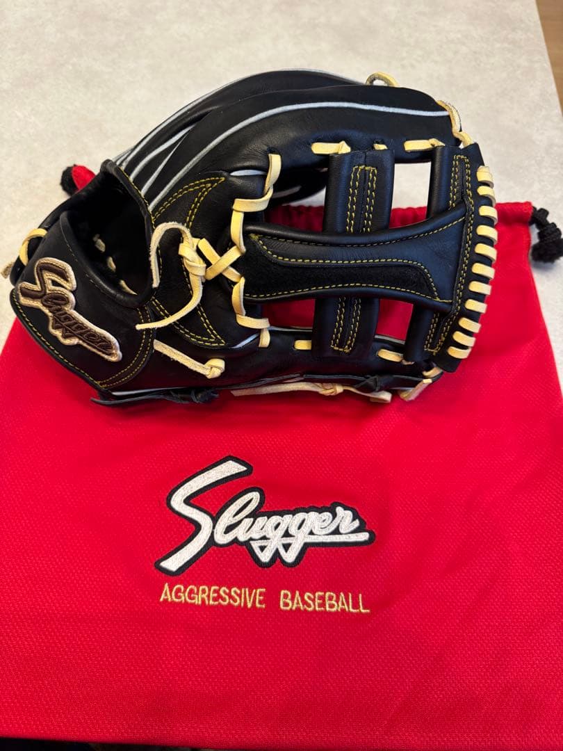 Sluggerスラッガー (D1)軟式グローブ　グラブ袋付