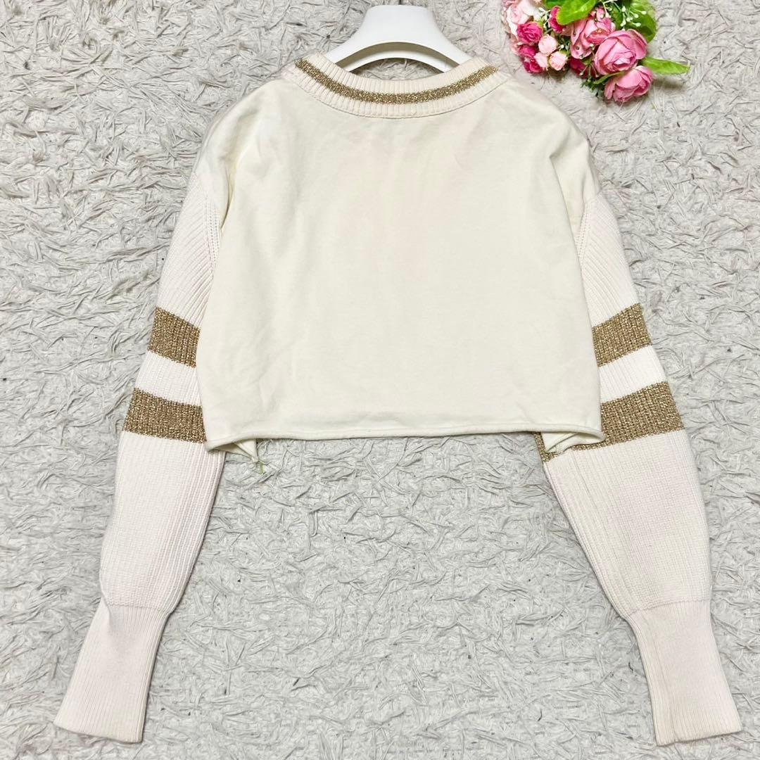 【美品】モンクレール ロゴプリント クロップド丈 トレーナー ホワイト サイズS