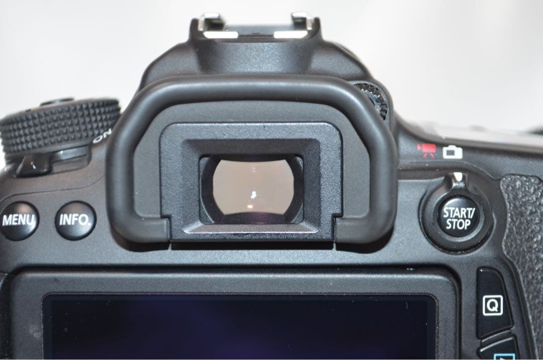 Canon キヤノン EOS 70D レンズセット❤️