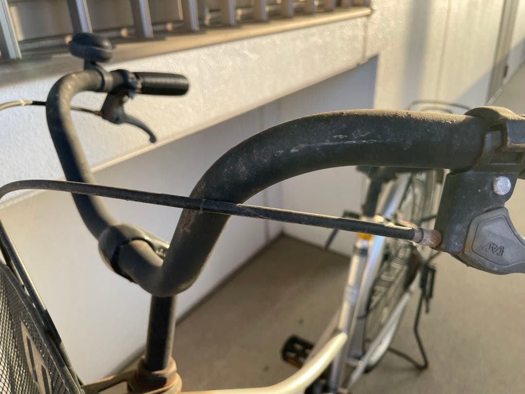 自転車　シルバー 熊本菊陽町受け取り限定