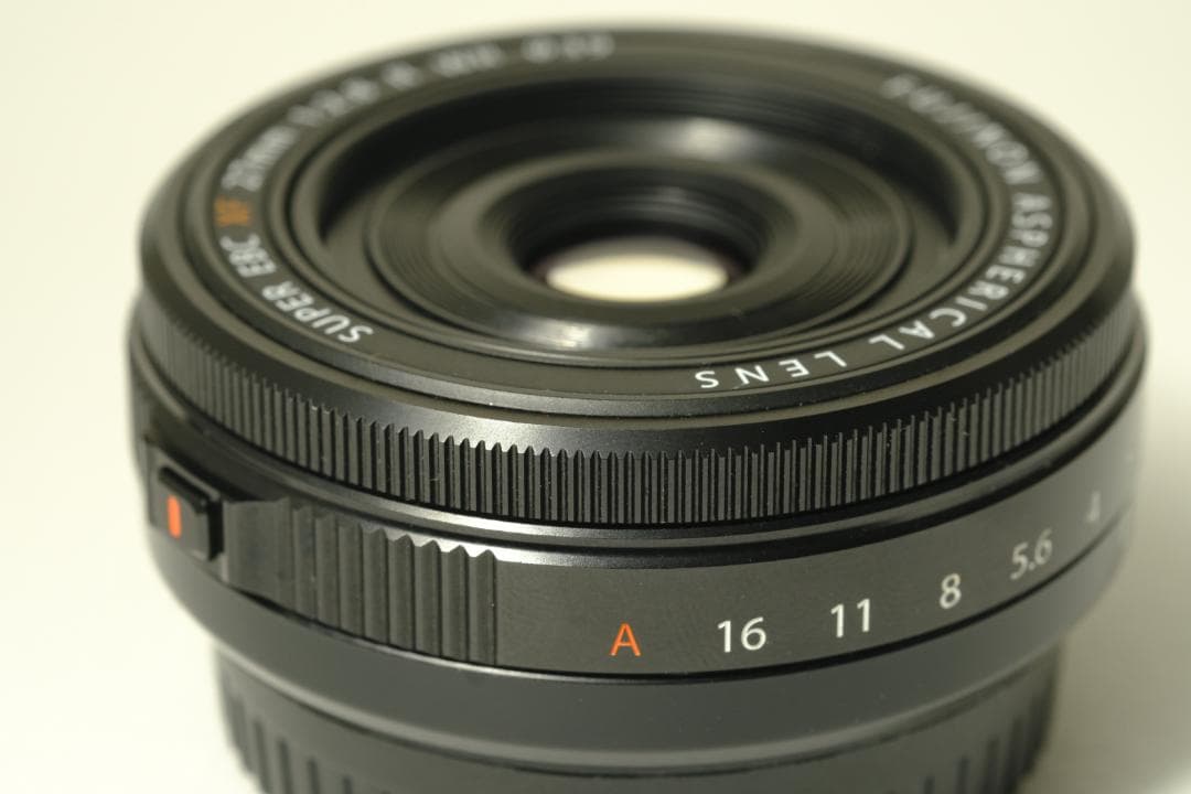 【中古】FUJIFILM XF27mm F2.8 R WR パンケーキ 単焦点