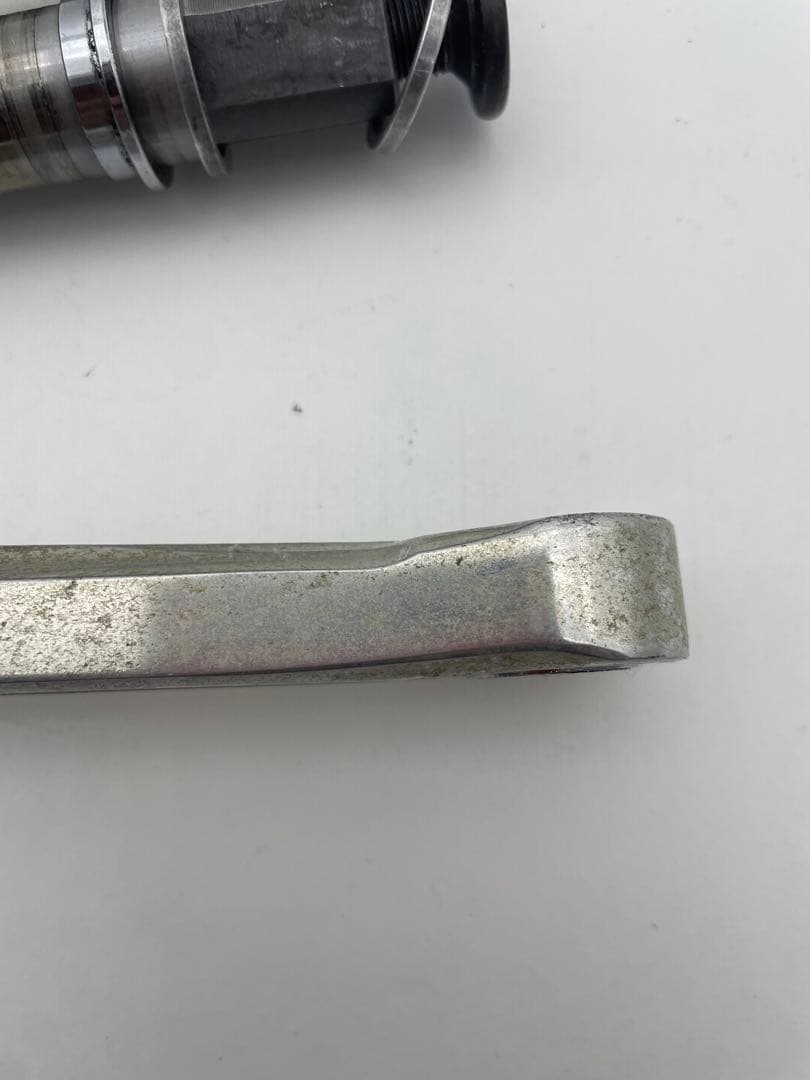 BMX ARESTIC 165アルミクランクセット ボトムブラケット付 フラット