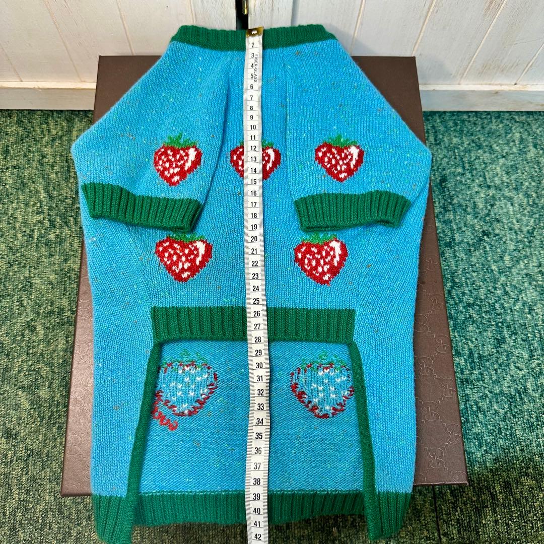 GUCCI グッチ 犬猫 ペット用服 ニット セーター イチゴ柄 Mサイズ