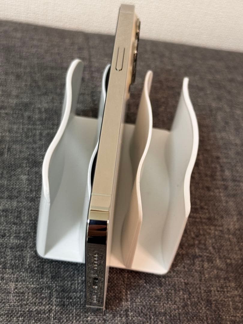 （美品）iPhone 13 Pro バッテリー最大容量86% simフリー