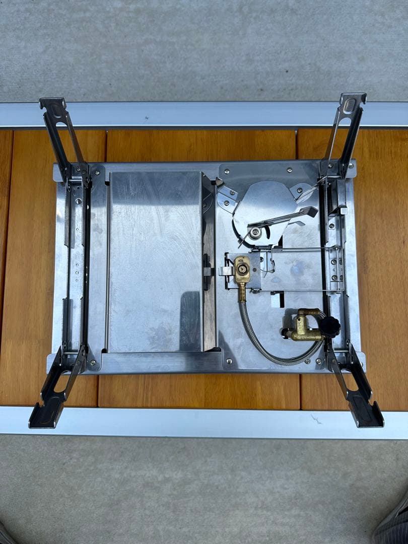 アウトドアテーブルとガスバーナーセット