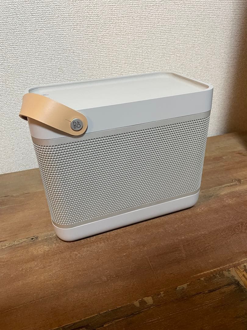 Bang & Olufsen Beolit 17 Bluetooth スピーカー