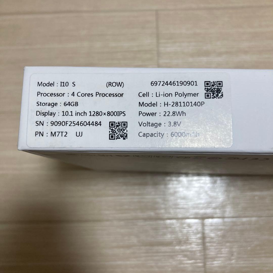 BMAX タブレット 本体