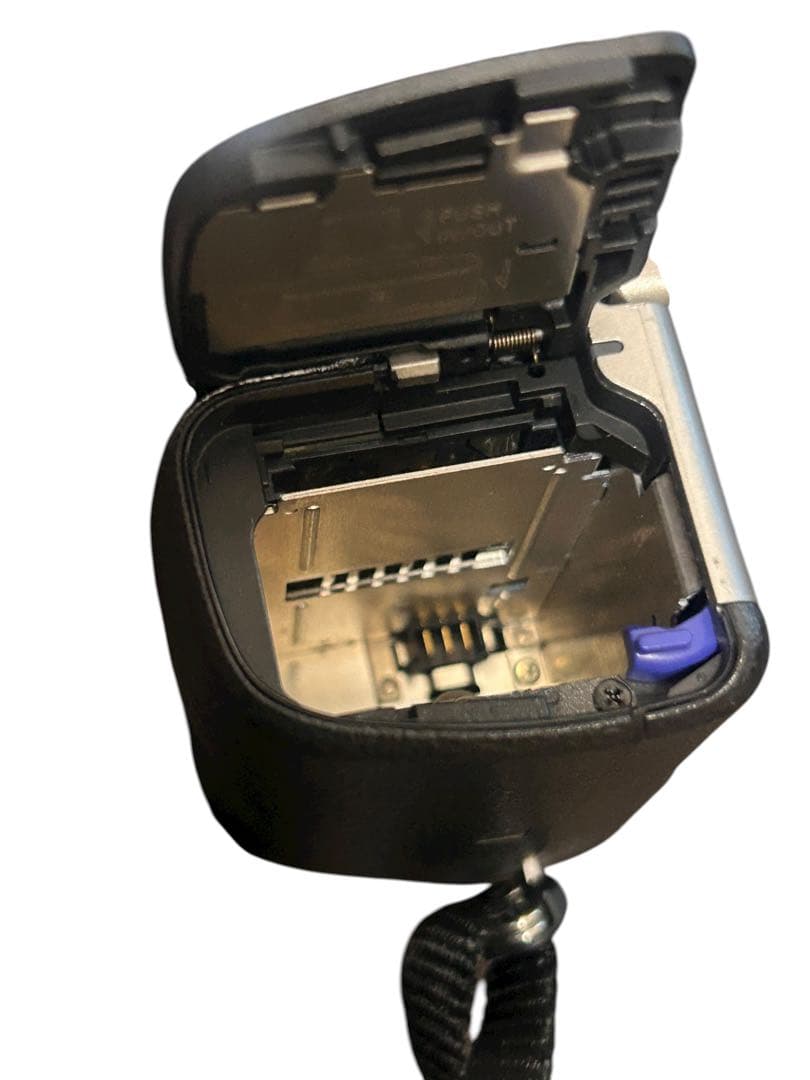 【極美品】SONY α6000 ダブルズームレンズキット ILCE-6000Y