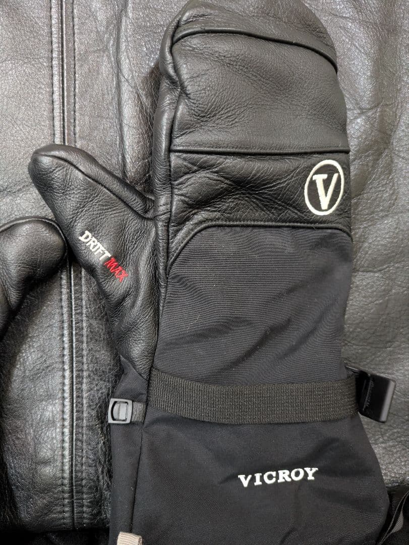 ア*ク様 VICROY ビクロイグローブ