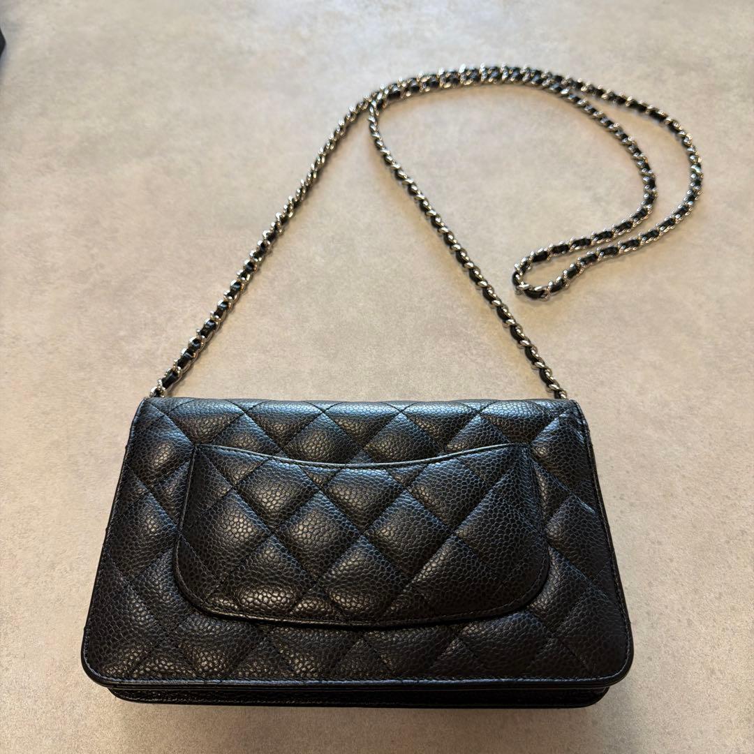 CHANEL チェーンウォレット ブラック シルバー