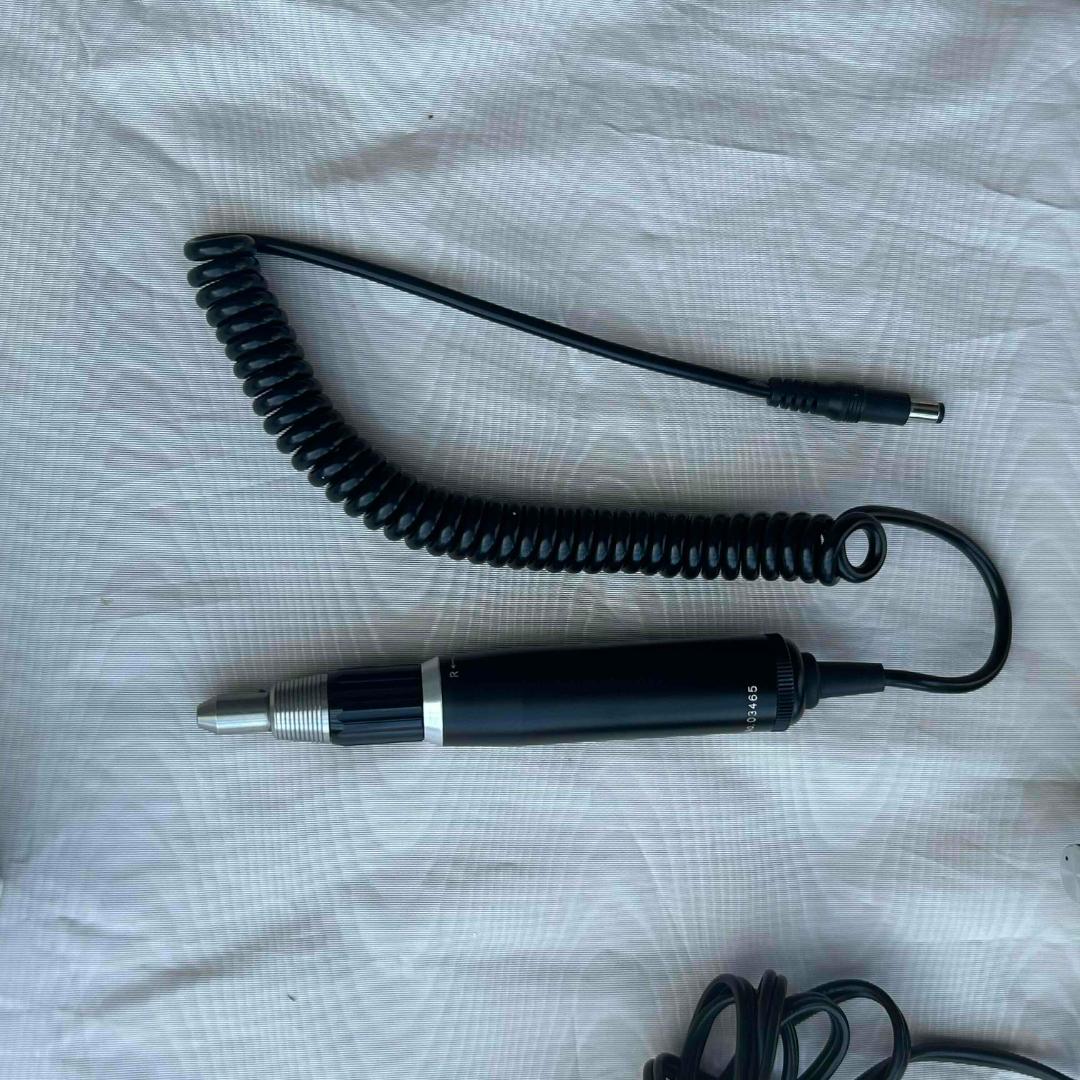 プロ用　ネイルラボⅢ　ネイルマシーン　極美品・動作確認済