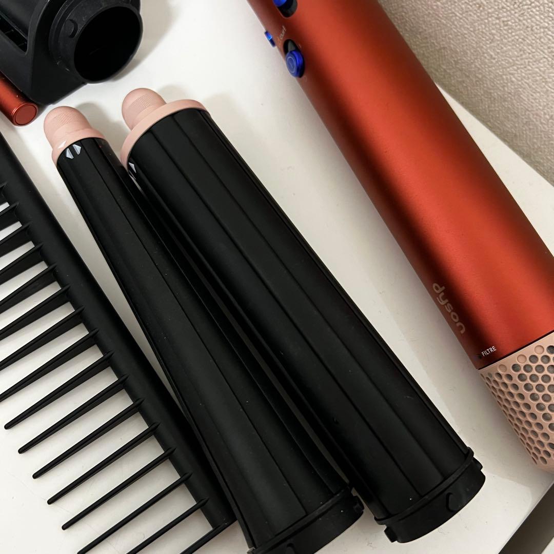 Dyson Airwrap正規品｜使用1年｜美品｜付属品あり