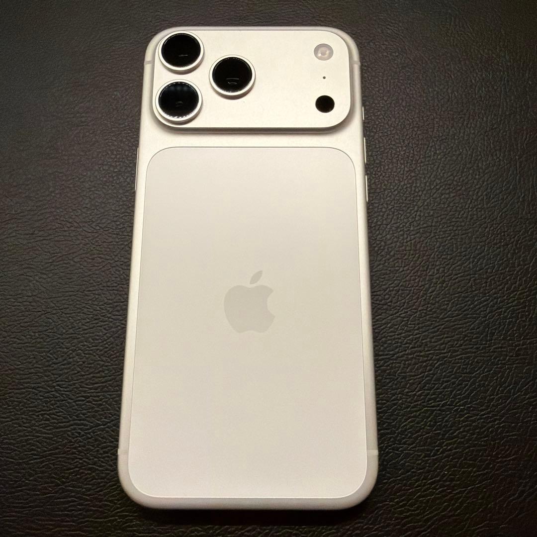 Apple iPhone 17 Pro Max 1TB シルバー SIMフリー
