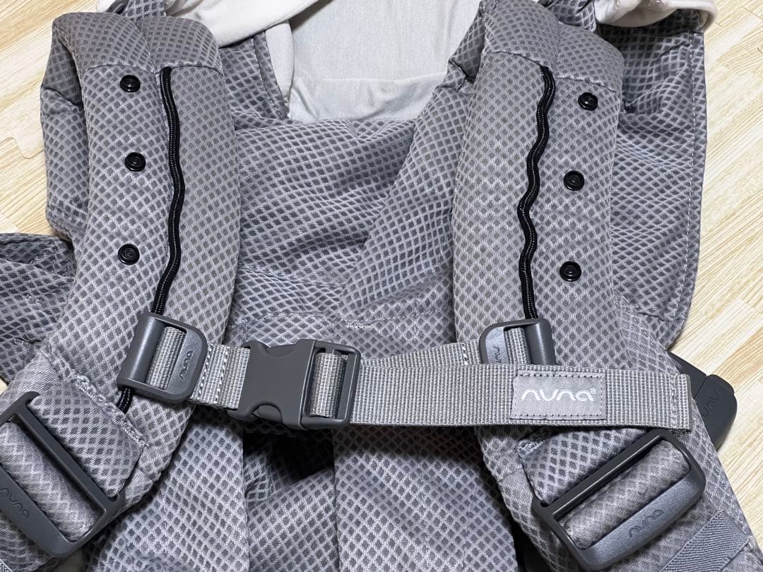 【未使用使い】NUNA ヌナ カルドクリック ベビーキャリア 抱っこ紐