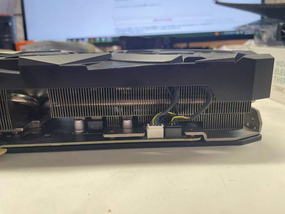 MSI グラフィックボード 3ファン