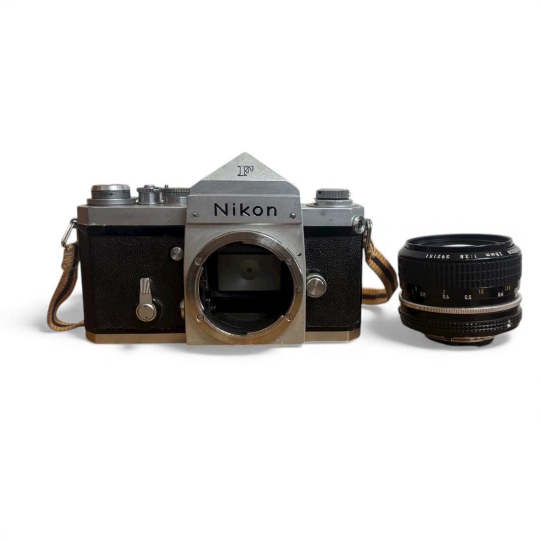 カメラ Nikon F ＋ レンズ Nikon NIKKOR 28mm f2.8