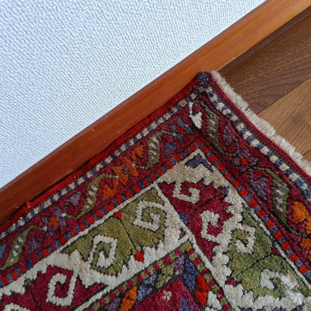 ペルシャ絨毯　トルコ絨毯　トライバルラグ　草木染　アンティーク