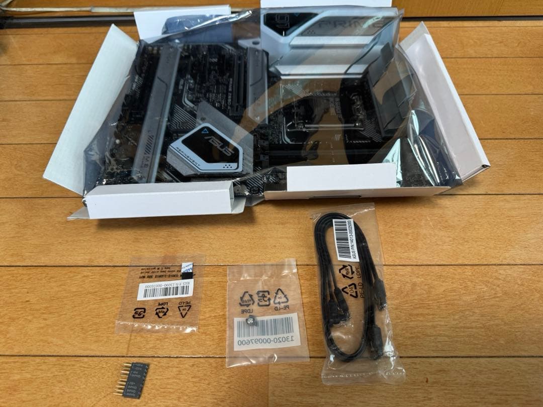 ASUS PRIME Z690-A マザーボード & i7-12700k