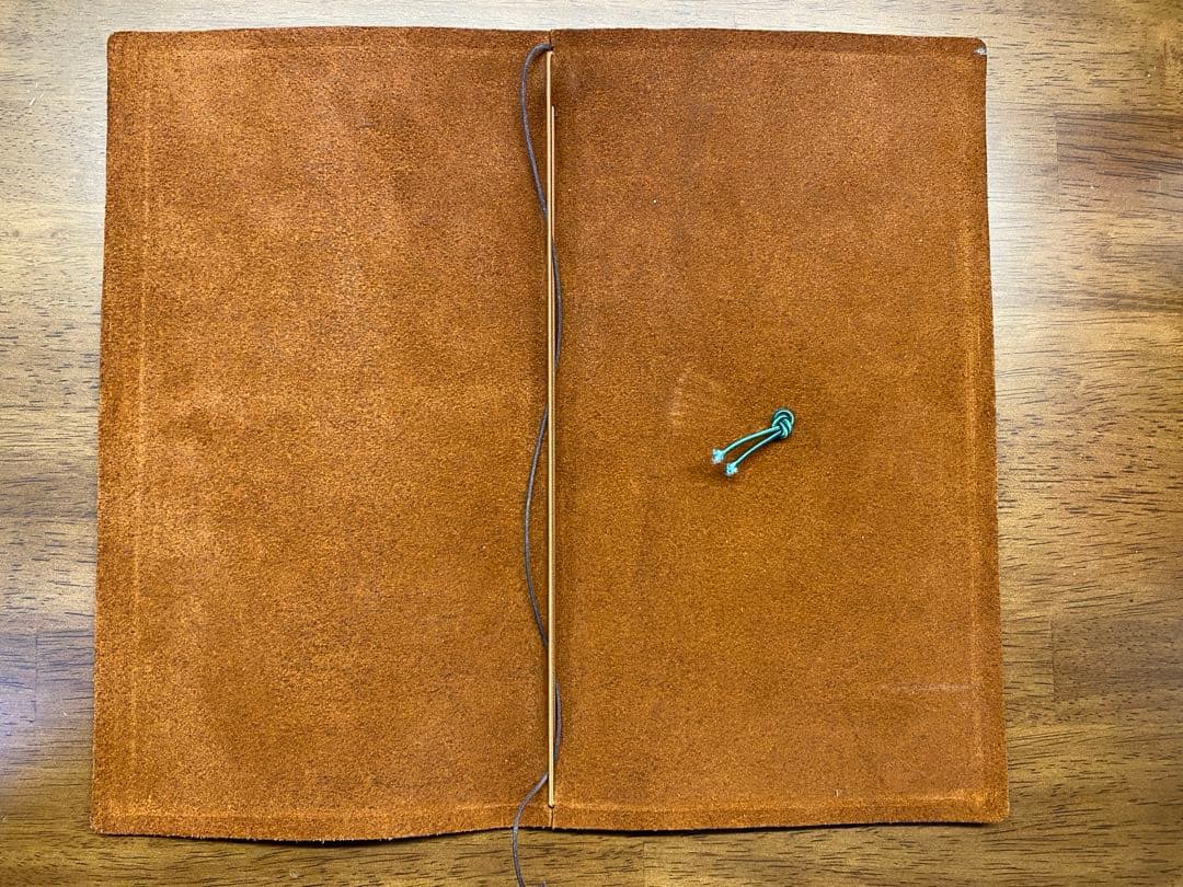 【ほぼ未使用】トラベラーズノート　限定　ムーミン　スナフキン　キャメル