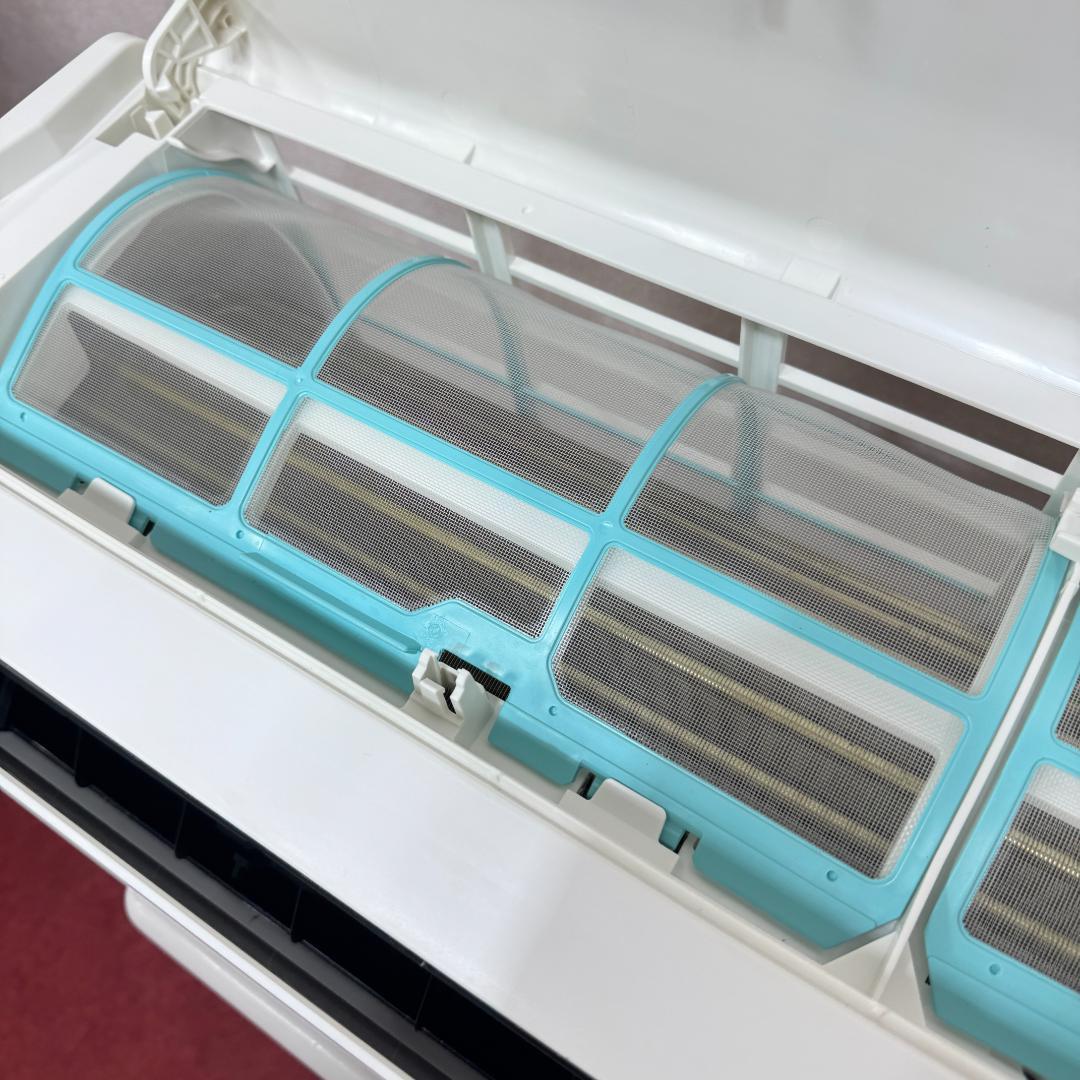 都内23区配送無料　美品東芝2.2kw　2022年製　6畳用　洗浄/除菌済み