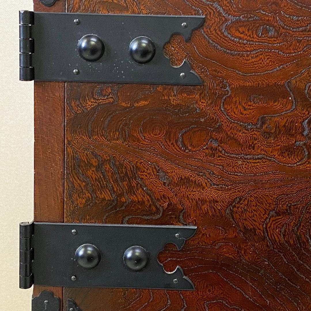 民芸家具 駿河民芸小箪笥 伝統的な日本の木製タンス