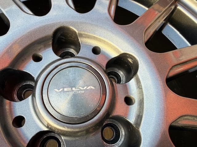 デリカ アウトランダー スタッドレスセット 215/70R16 2018年製