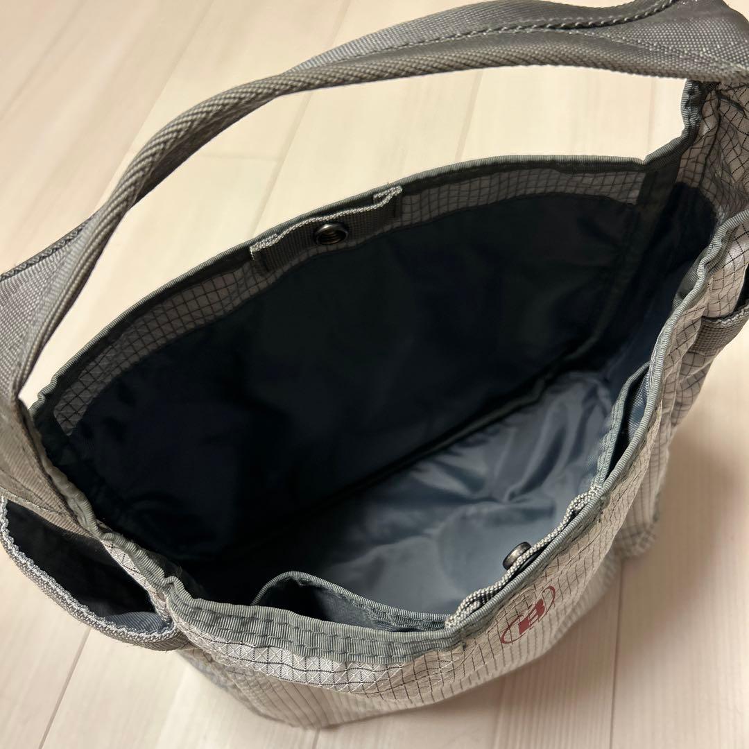 BRIEFING ショルダーバッグ　ナイロン　グレー