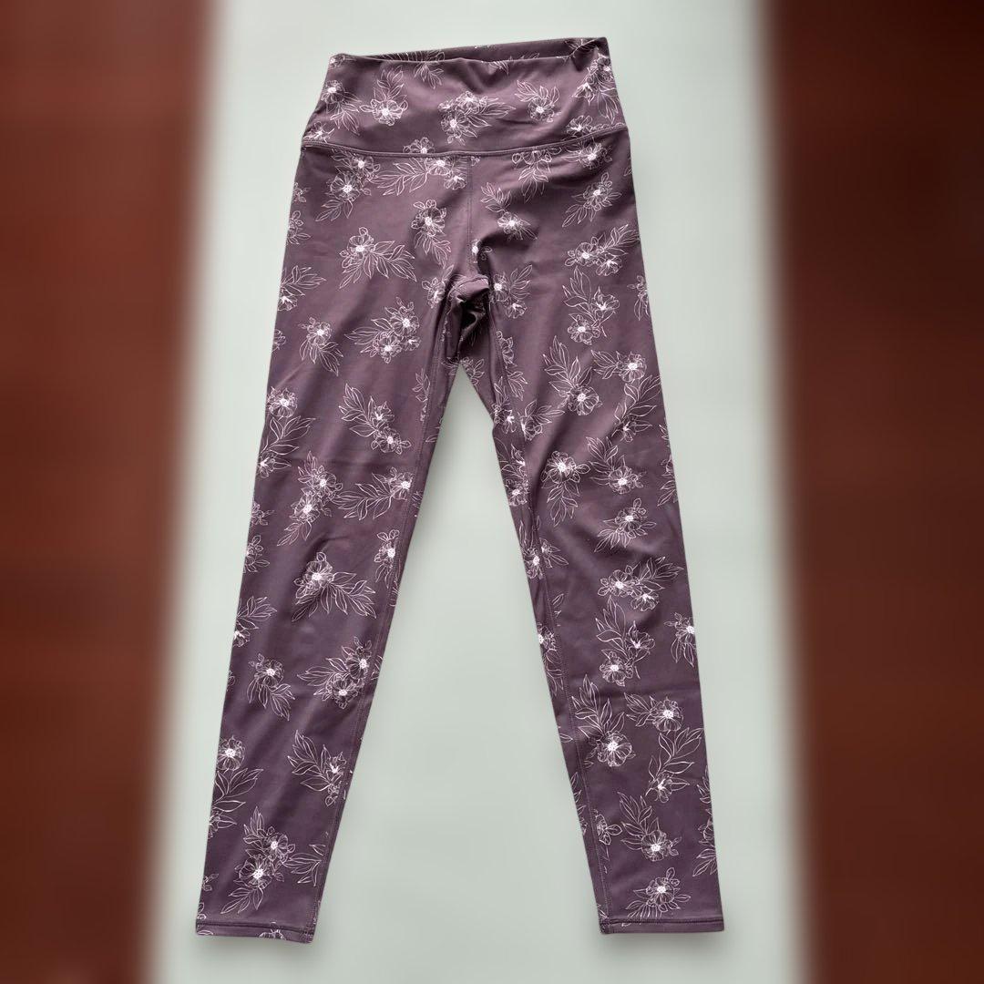 SUKALA LAVA ヨガウェアセット