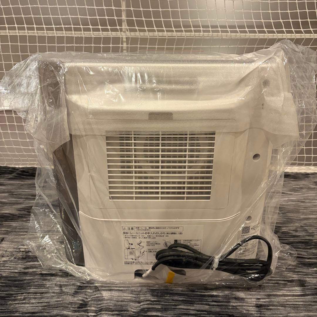 【新品未使用品】SHARP 加湿セラミックファンヒーター HX-RK12-W