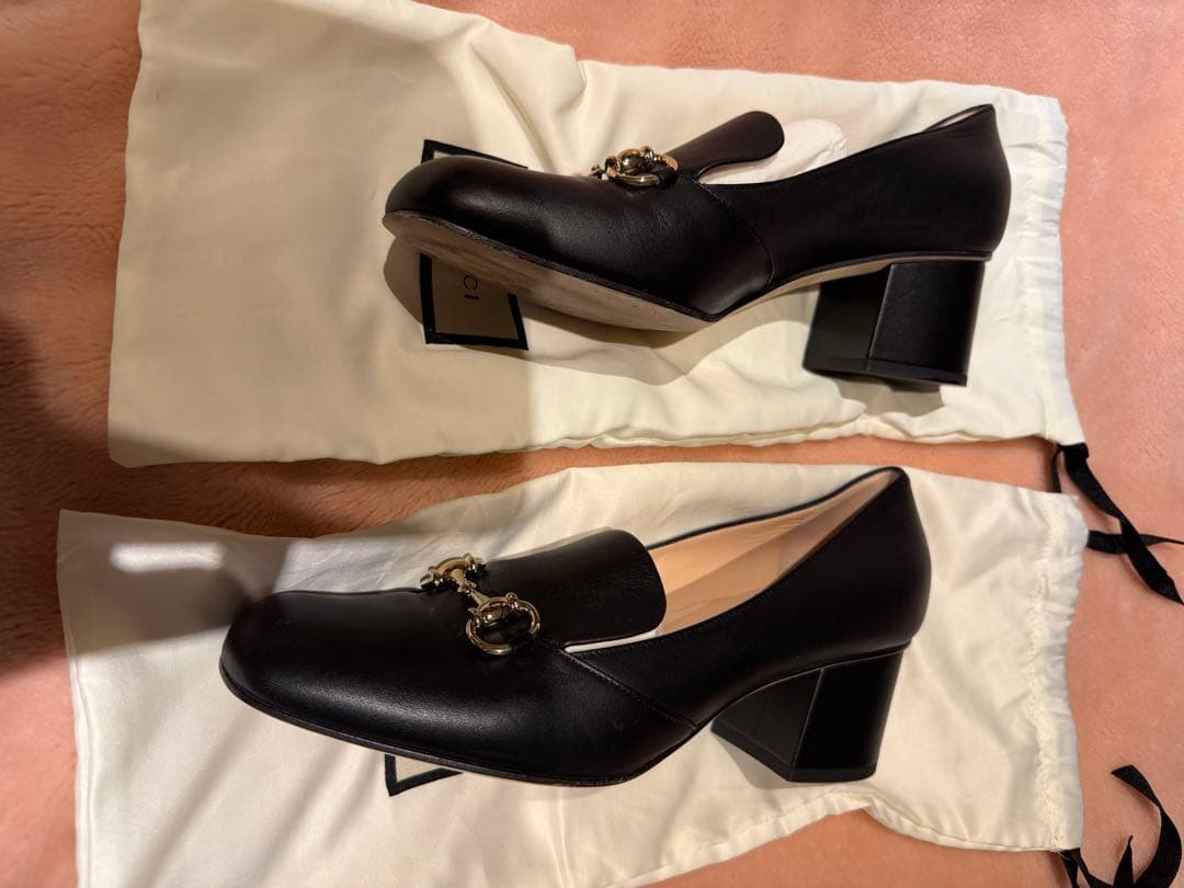 GUCCU 黒レザー ローファー size 39 このキノコ