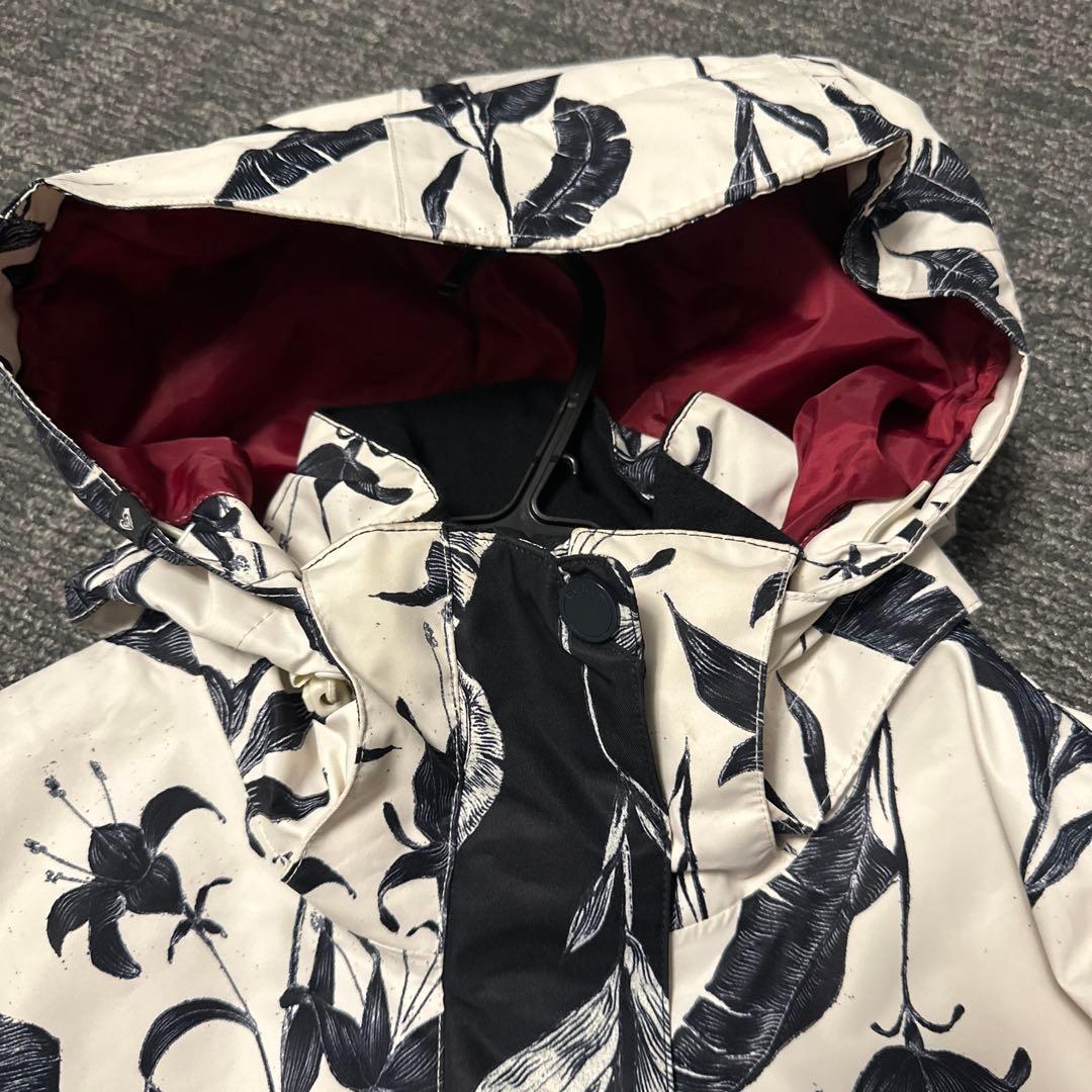 ROXY スノーボードウェア スキーウェア　オフホワイト 黒 柄 Mサイズ