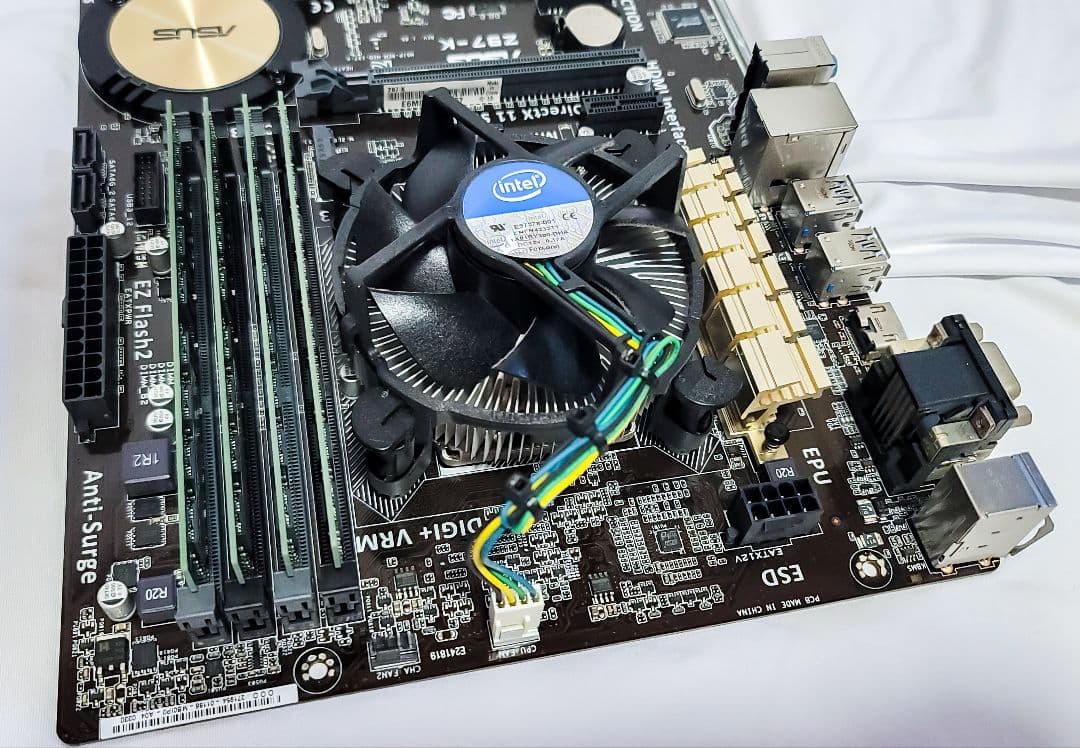 Intel Core i7 4790k ASUS Z97-K メモリ32G