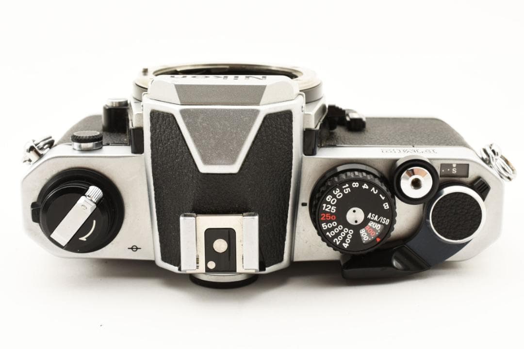 美品 NIKON NEW FM2 シルバー フィルム　モルト新品交換済 C672