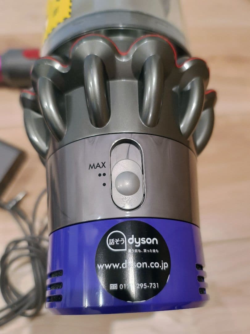 動作品ダイソンDyson V10absolute extra SV12付属品多数