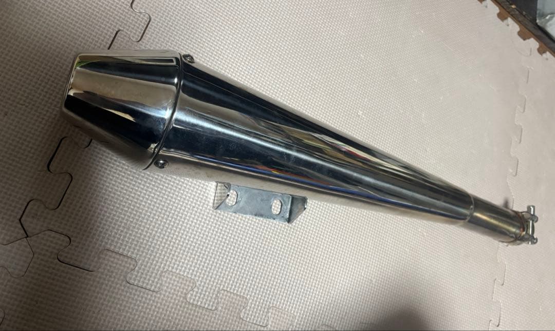 sr400 goods テーパードコーン スリップオン　マフラー　2％er