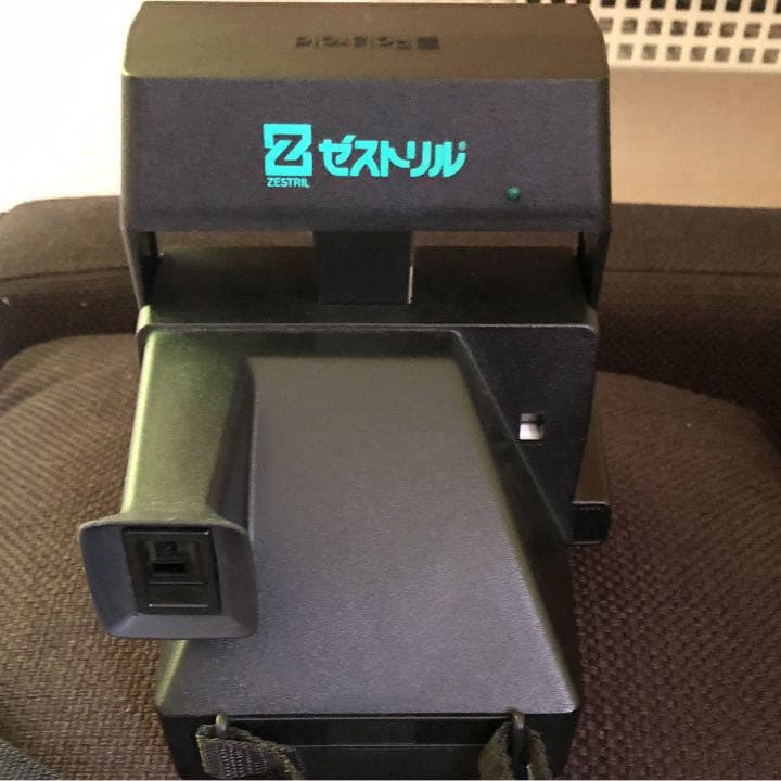 ポラロイドカメラ　2個セット