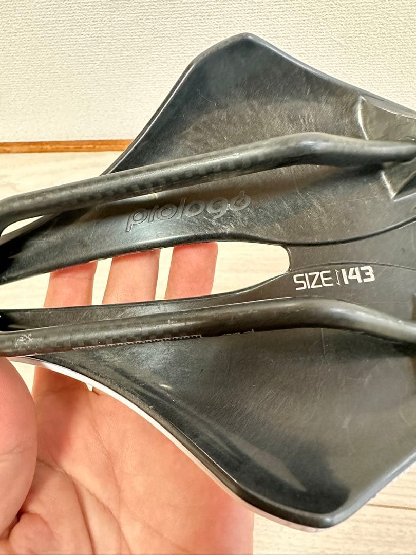 Prologo Dimension Carbon サドル 143mm