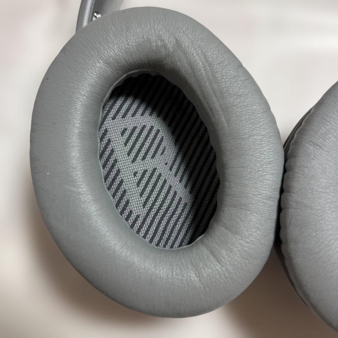 【美品】BOSE ワイヤレスヘッドホン QuietComfort 35 シルバー