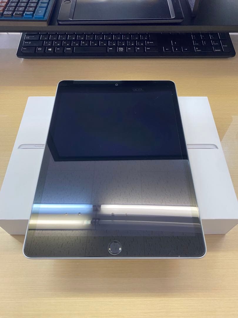 m*n様 iPad 第9世代 Wi-Fi 256GB Smart Keyboar